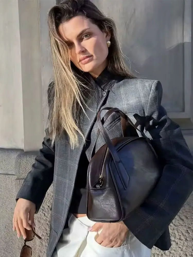 Blazer Aurelia de cuadros con cuello alto