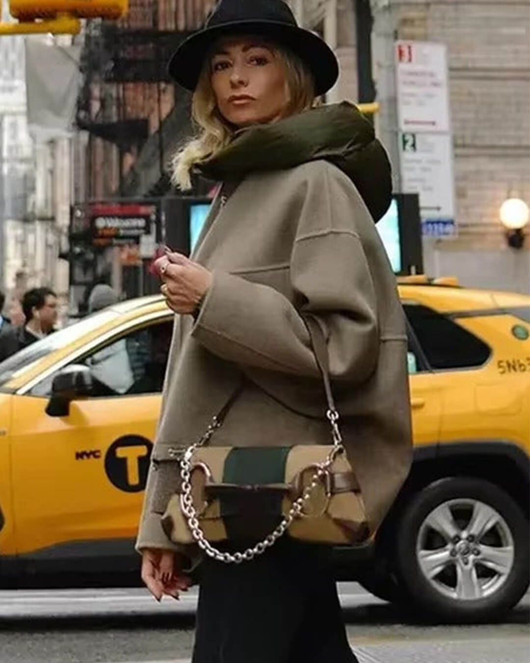 Chaqueta con capucha Marie