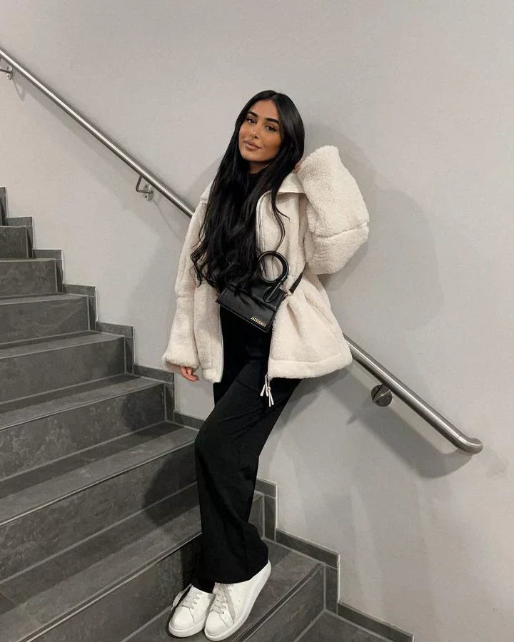 Anastasia | Calidez y Elegancia de Invierno