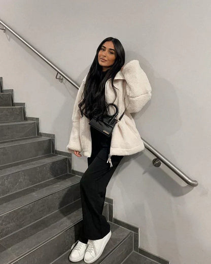 Anastasia | Calidez y Elegancia de Invierno