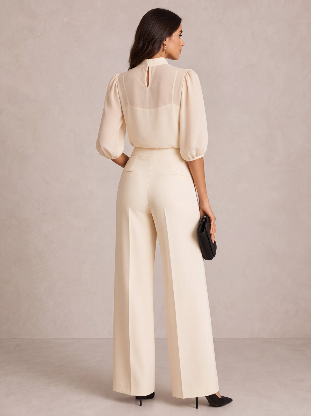 Valéria | Conjunto de tres piezas con top transparente y pantalón de pierna ancha