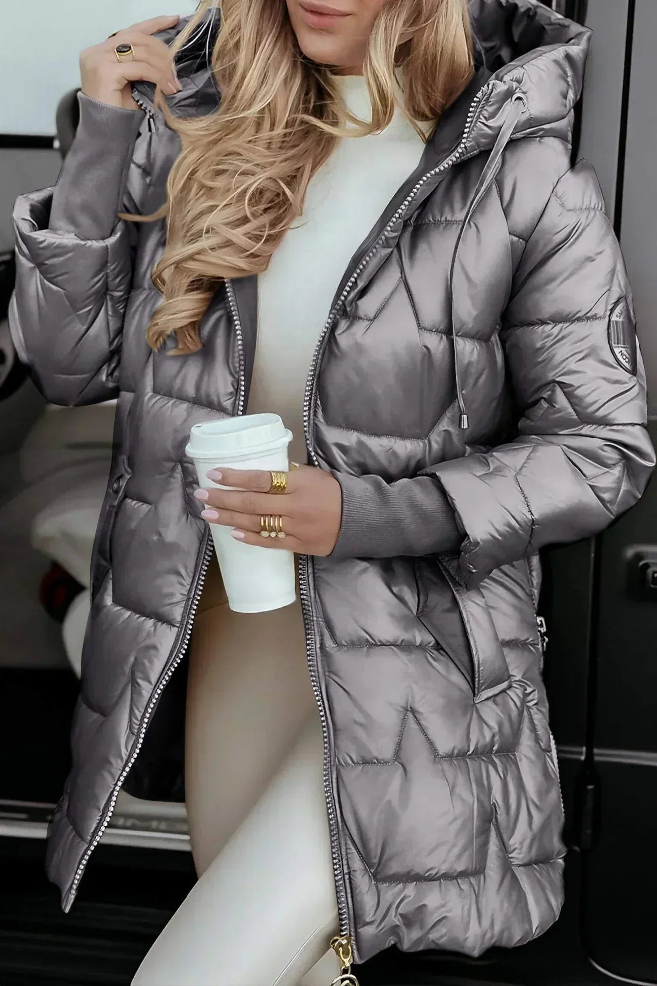 Carmen™ | Abrigo de invierno elegante con capucha