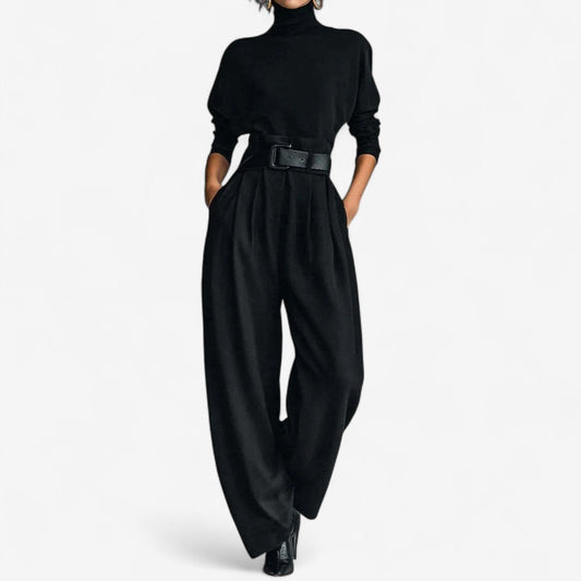 Lola | Mono de Cuello Alto