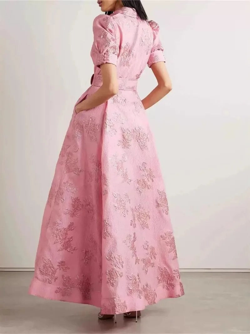 Amanda | Vestido Largo Elegante Rosa Bordado con Cinturón y Cuello Camisero para Fiesta