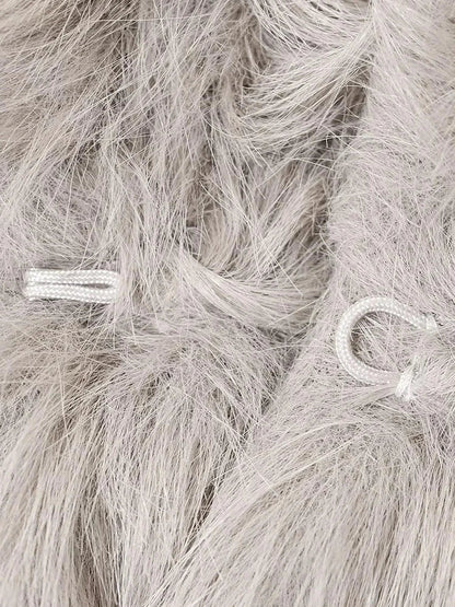 Chaqueta con capucha de piel sintética Dana
