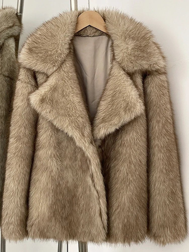 Chaqueta esponjosa de longitud media Darcy
