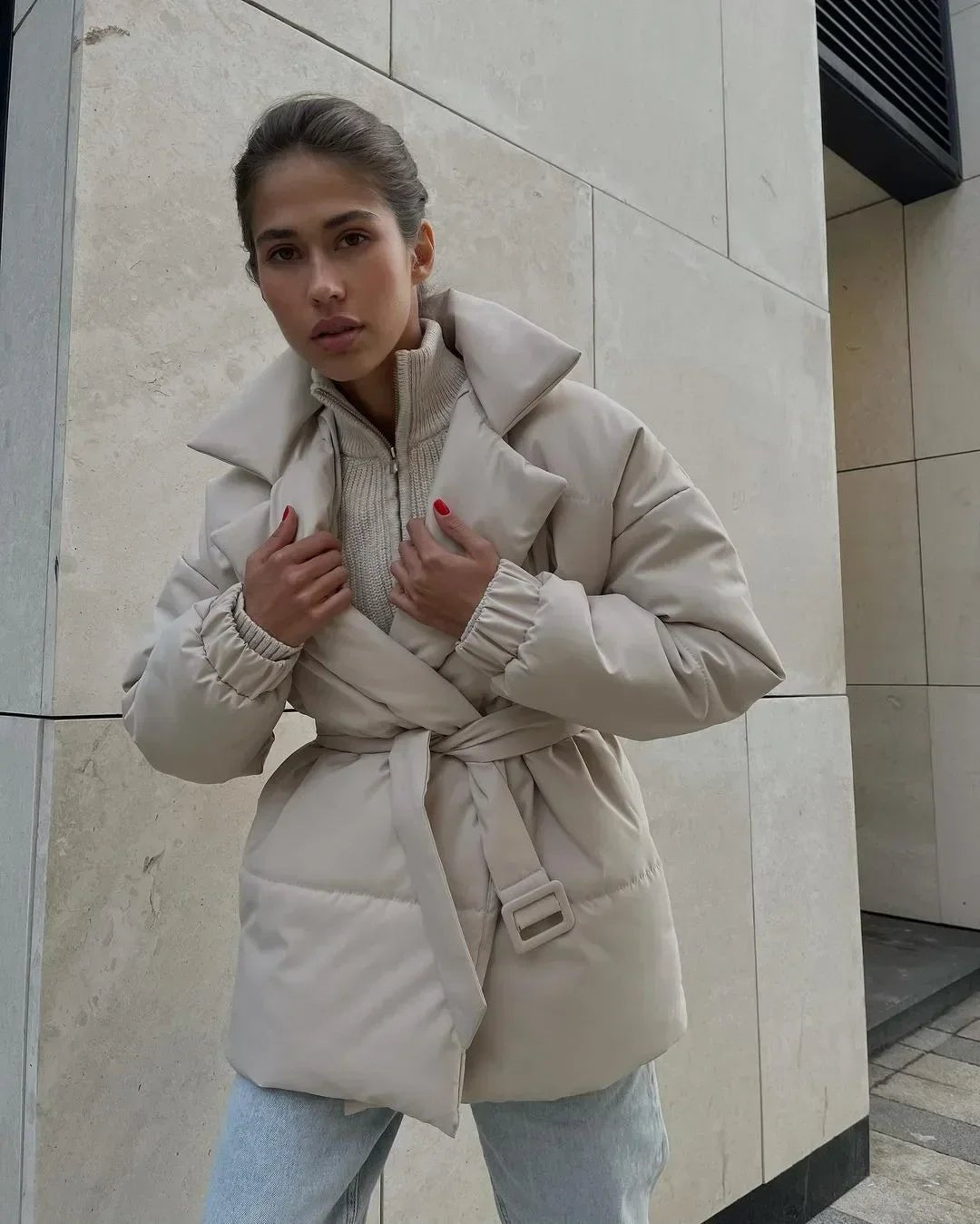 Chaqueta acolchada con cinturón Jaime