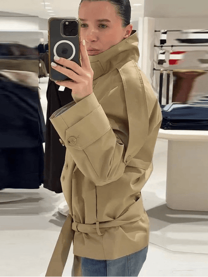 Gabardina Corta con Cordones Phoebe