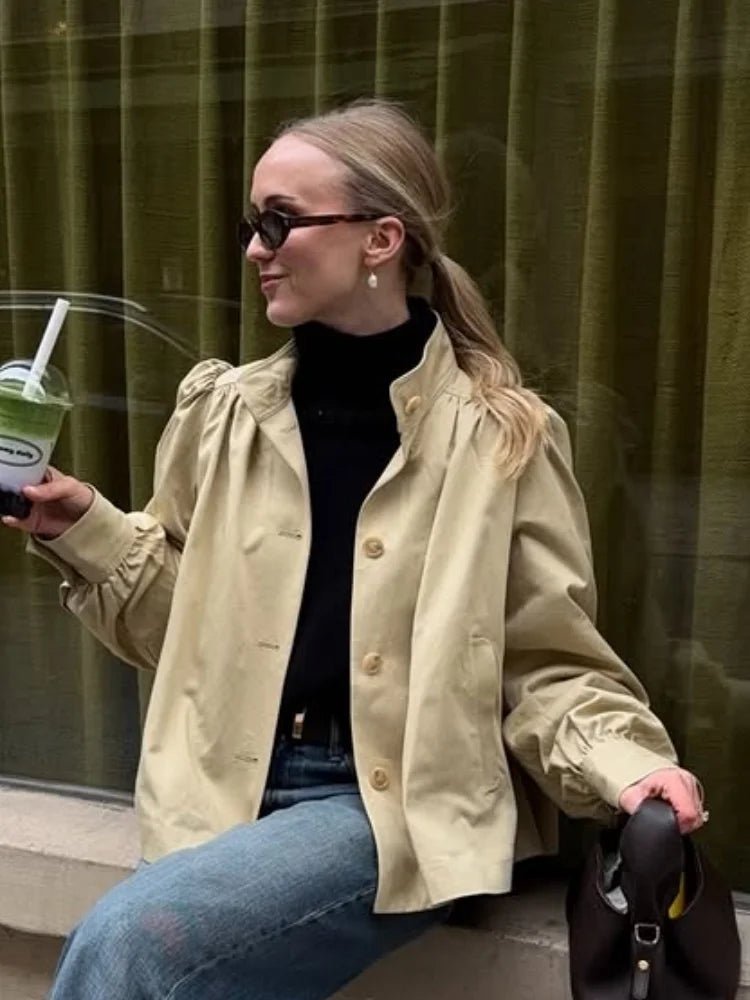 Chaqueta Pia con mangas abullonadas