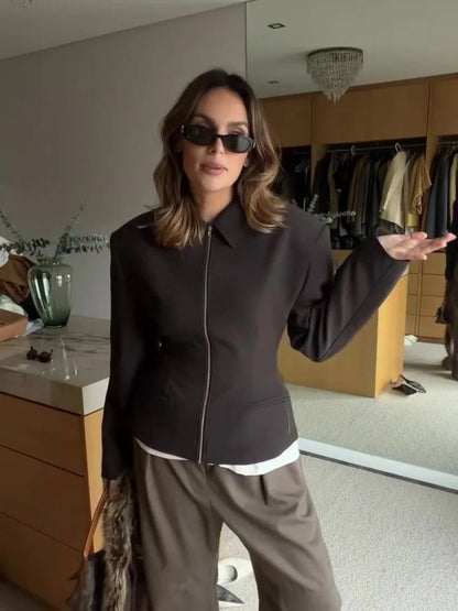 Chaqueta entallada con cremallera Sabine