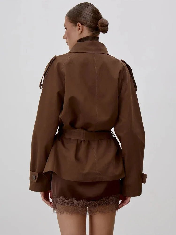 Gabardina de Cuello Alto con Cordones Sonia