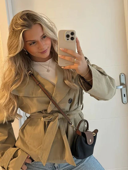 Gabardina Corta con Cinturón Thea