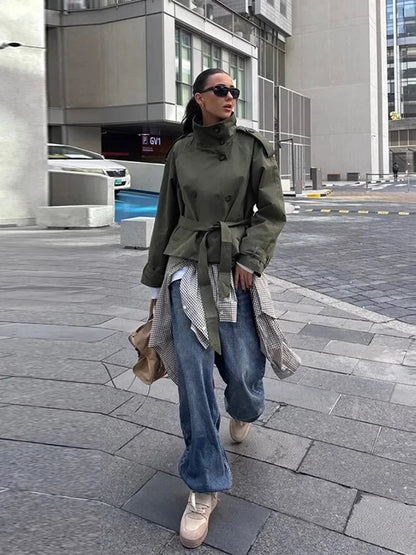 Gabardina Corta con Cinturón Thea