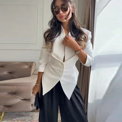 Blazer Entallado con Hombros Marcados Tricia