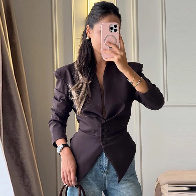 Blazer Entallado con Hombros Marcados Tricia