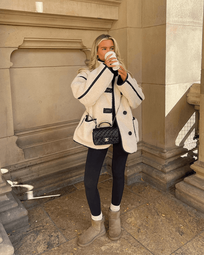 Chaqueta Sherpa con cuello embudo Adela