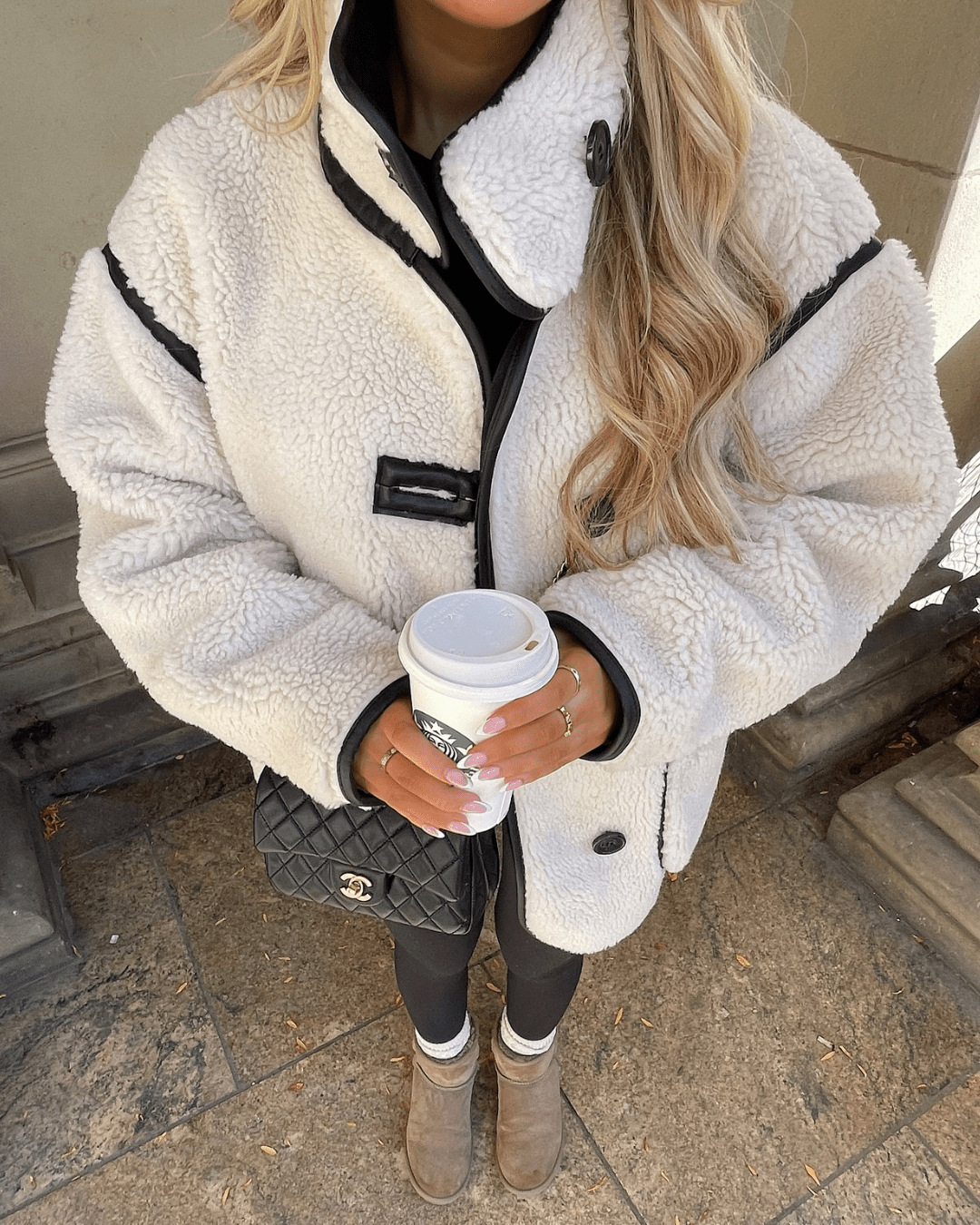 Chaqueta Sherpa con cuello embudo Adela