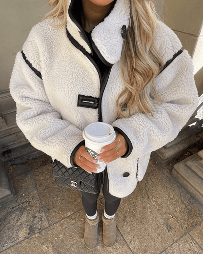 Chaqueta Sherpa con cuello embudo Adela