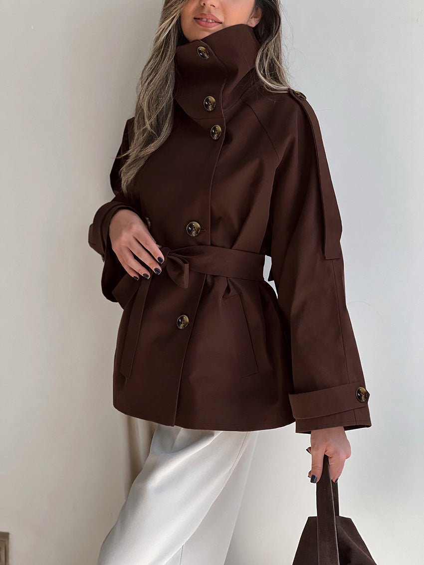 Trench corto Aida con cordones