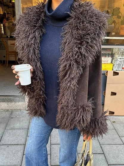 Abrigo de peluche sintético con margaritas