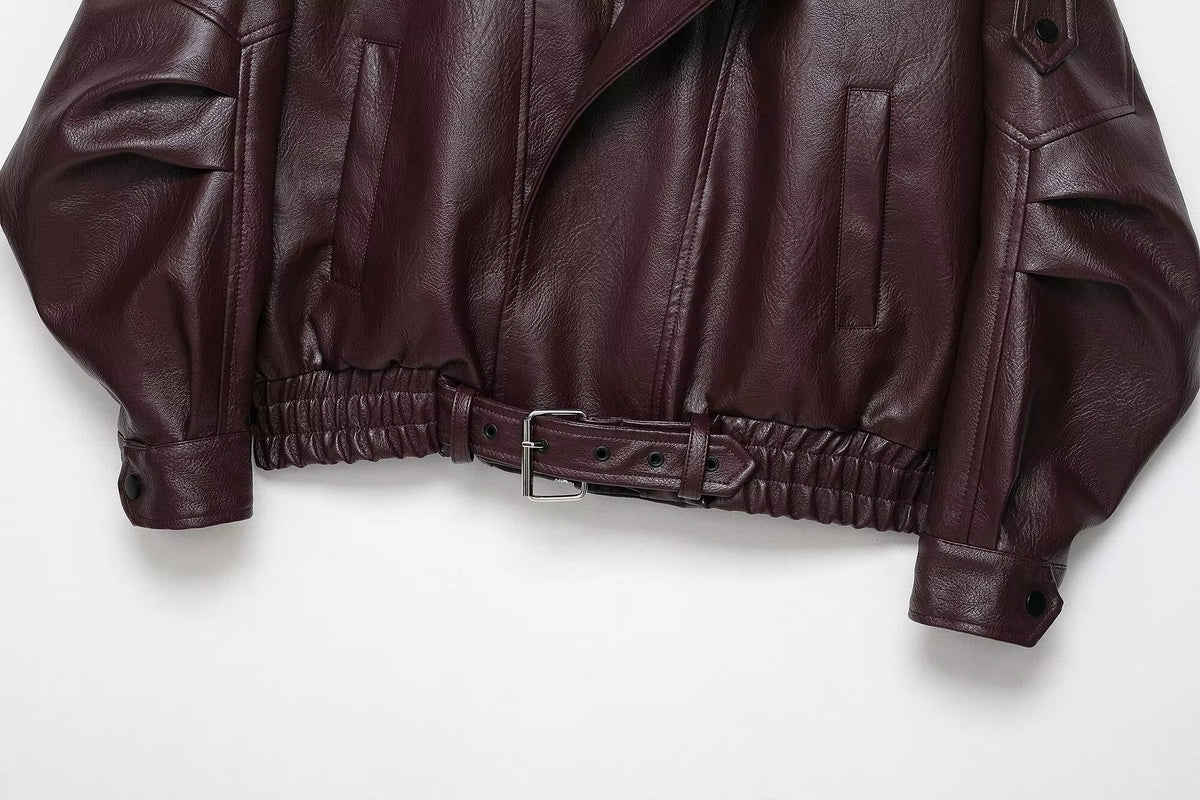 Chaqueta de cuero sintético asimétrica Carla