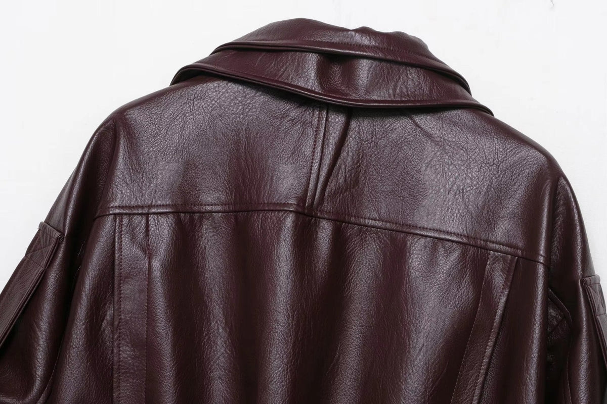 Chaqueta de cuero sintético asimétrica Carla