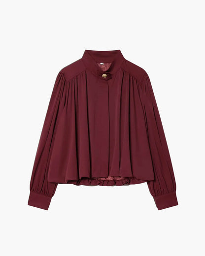 Chaqueta Hilda plisada de cuello alto