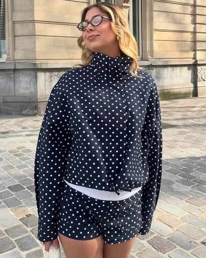 Chaqueta Janelle de cuello alto con cordón ajustable