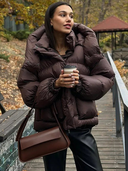 Janine Abrigo Acolchado con Capucha