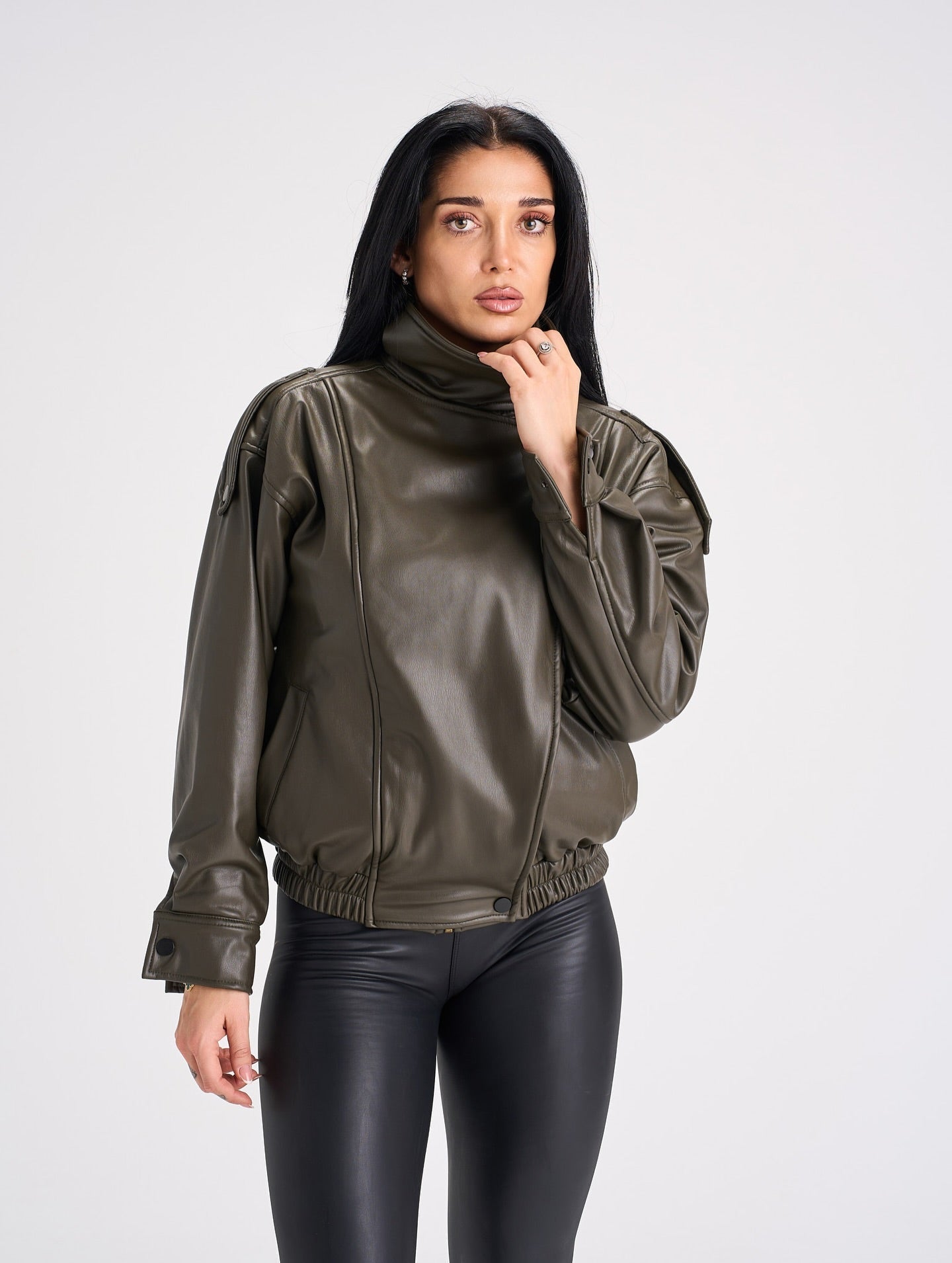 Verde oscuro