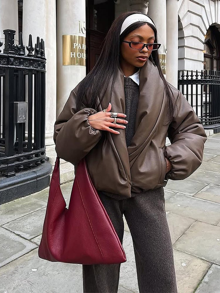 Chaqueta de cuero sintético con solapa Lara