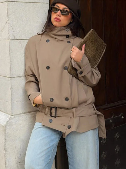 Gabardina Corta con Cinturón Saddie