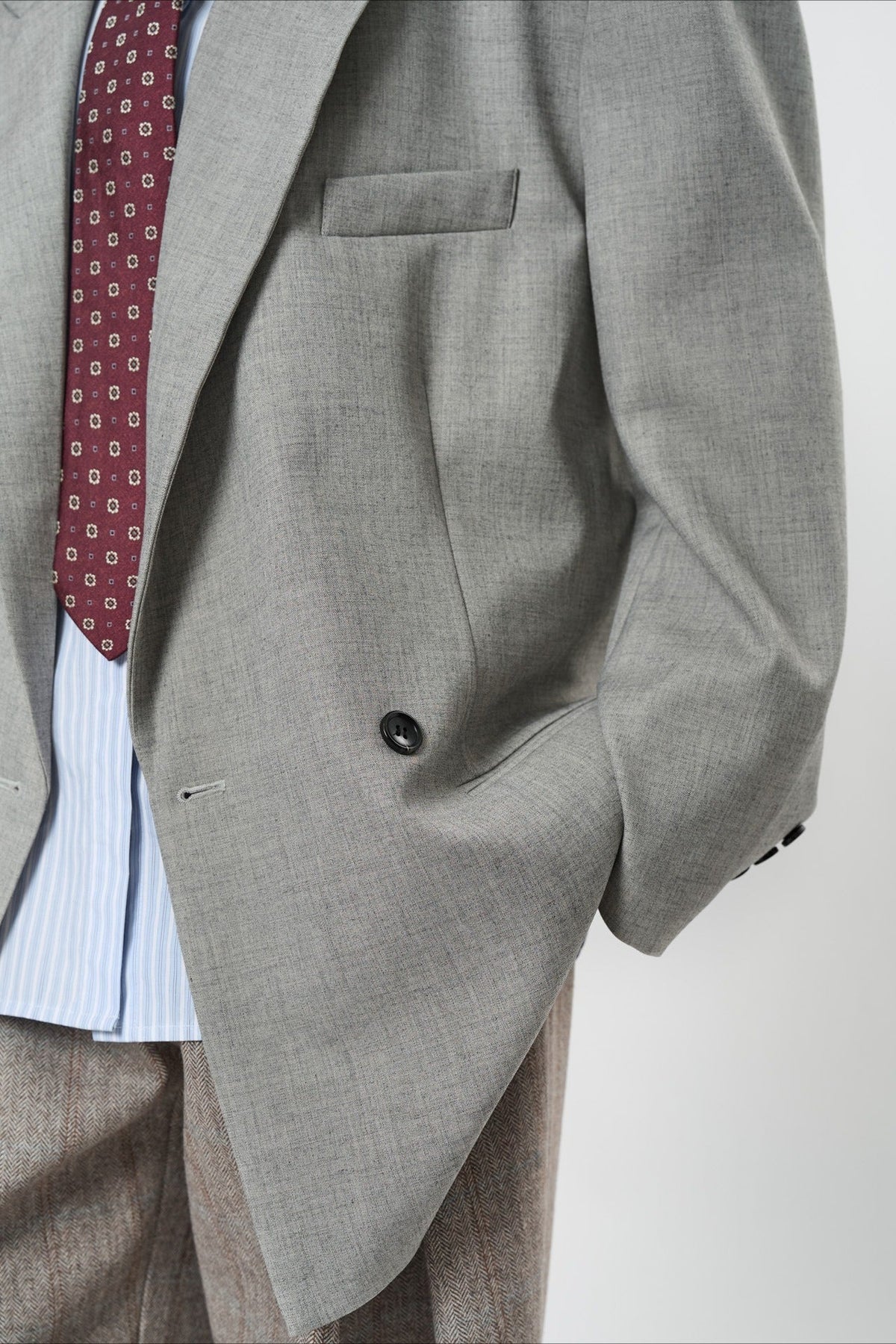 Blazer Akira con hombros estructurados